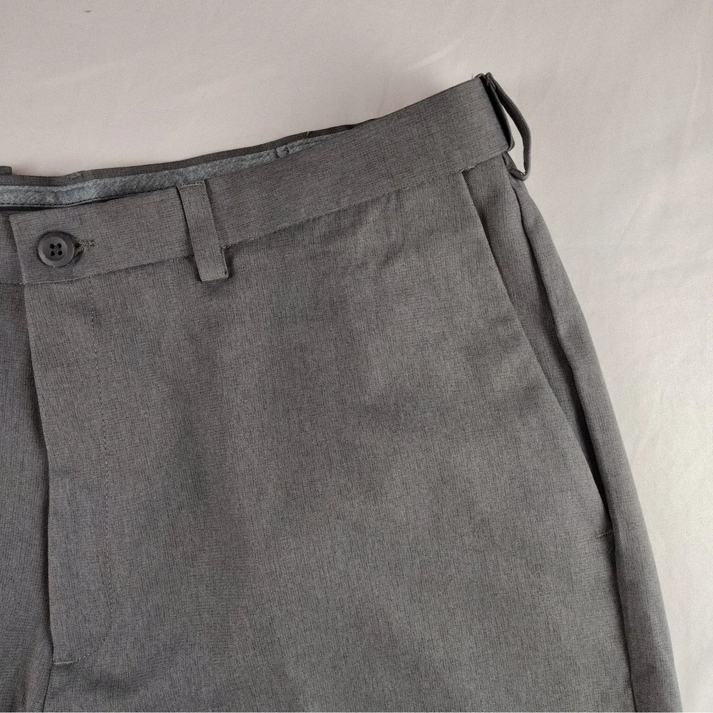 NWT Haggar Pants Mens 38x32 Dark Gray Cool Right Performance Flex Classic Fit